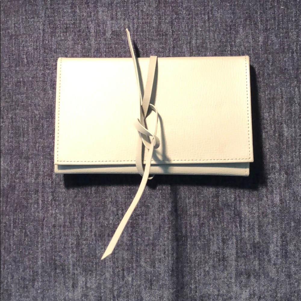 NWOT leather jewelry roll